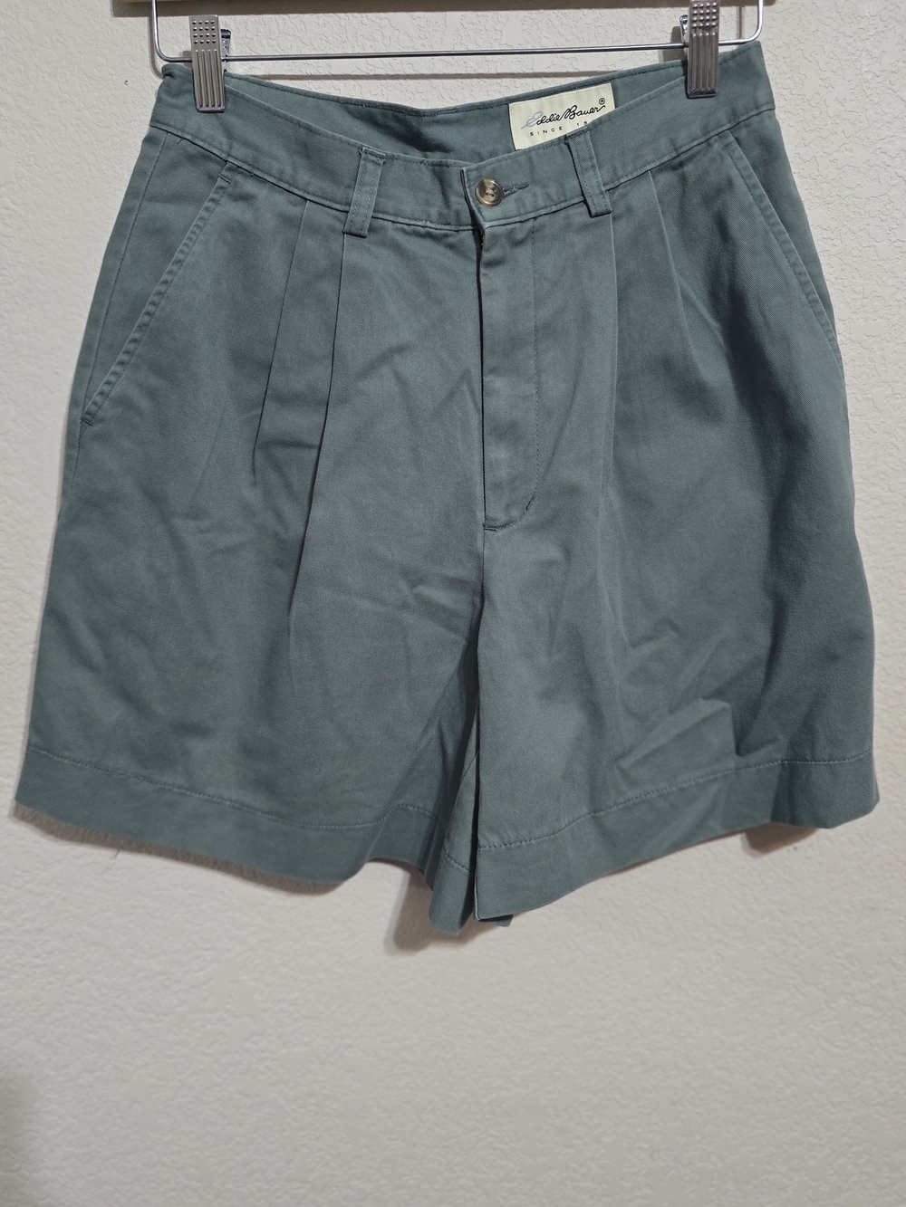 Eddie Bauer Women's Olive Green Flat-Front Shorts